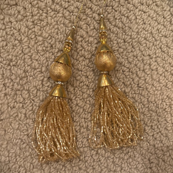 Luxurious Girls Sharara - Picture 11 of 11